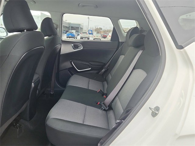 Used 2024 Kia Soul LX w/ Option Group 015 image 6