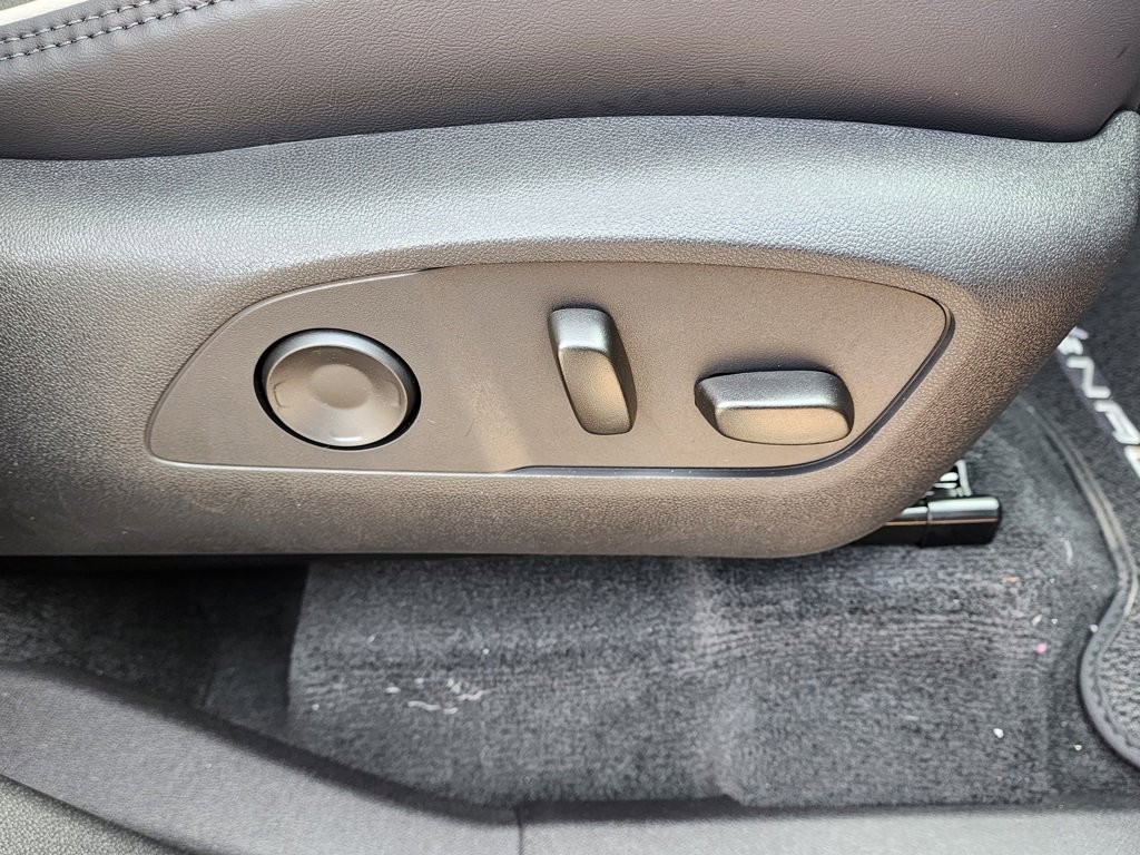 New 2026 GMC Acadia Denali w/ Super Cruise Package image 44