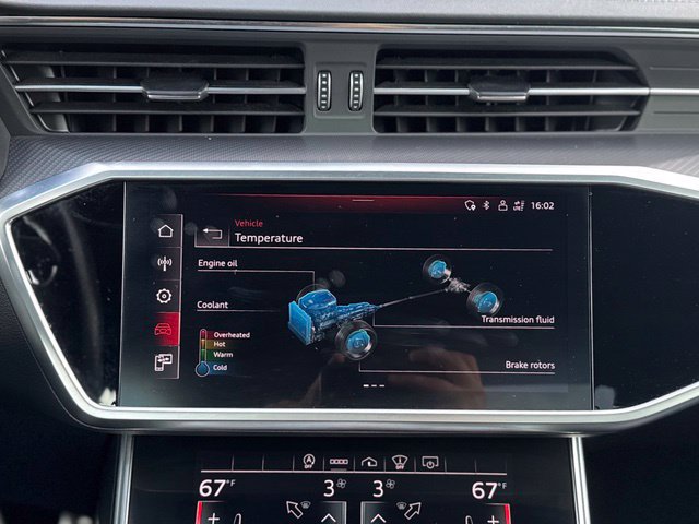 Used 2022 Audi RS 6 AWD/4WD image 27