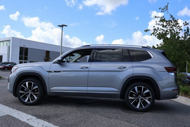 New 2026 Volkswagen Atlas SEL Premium R-Line image 4
