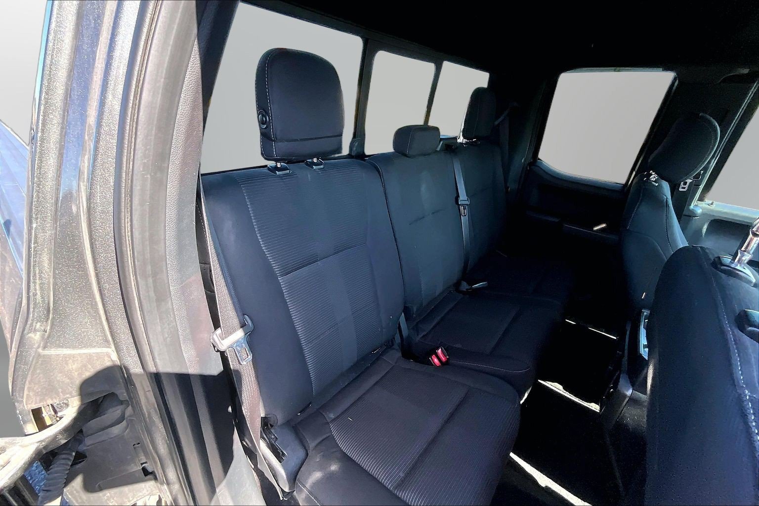 Used 2016 Ford F150 XLT w/ Equipment Group 302A Luxury RWD image 17