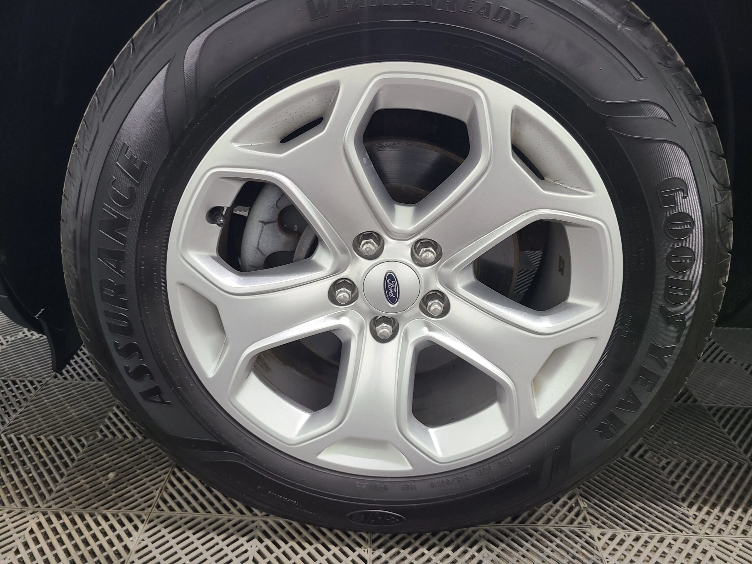 Used 2011 Ford Edge SEL w/ 202A Rapid Spec Order Code FWD image 18