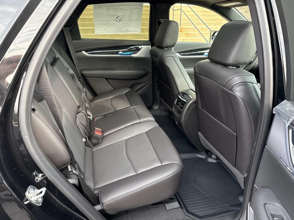New 2026 Cadillac XT5 Premium Luxury w/ Driver Assist Package FWD image 11