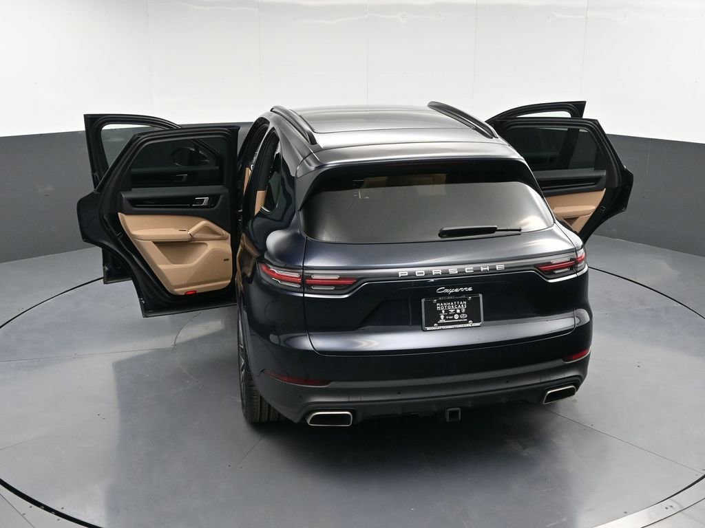 Used 2020 Porsche Cayenne AWD/4WD image 34