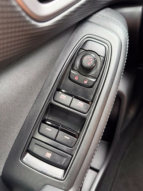 Used 2024 Subaru Forester Premium AWD/4WD image 19