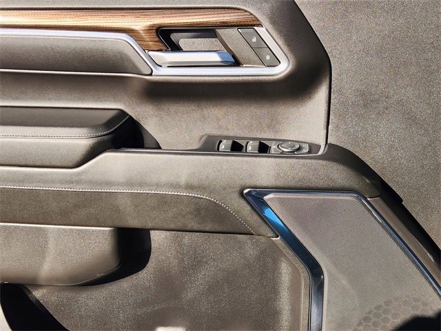 Used 2024 Chevrolet Silverado 1500 LT Trail Boss w/ LPO, Dark Essentials Package image 22