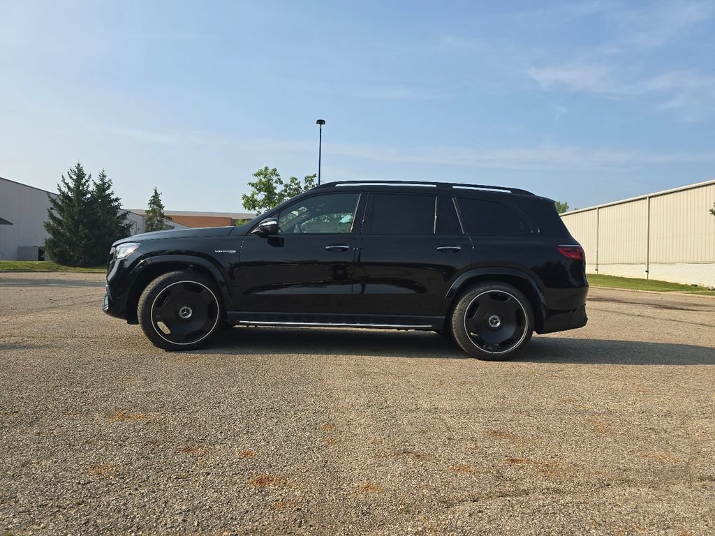 New 2026 Mercedes-Benz GLS 63 AMG 4MATIC image 13