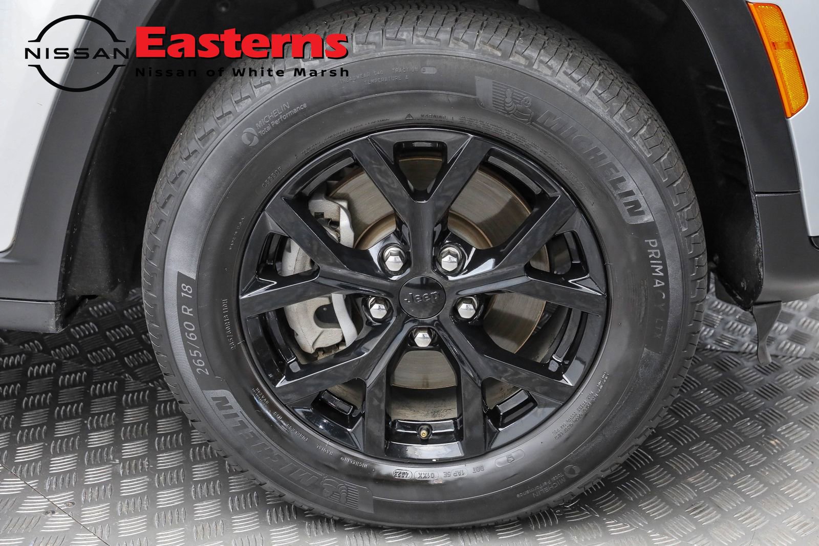 Used 2024 Jeep Grand Cherokee L Laredo image 39