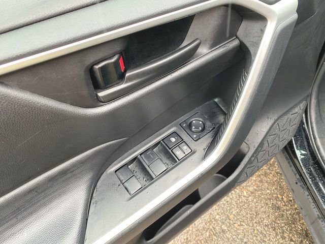 Used 2024 Toyota RAV4 LE image 21