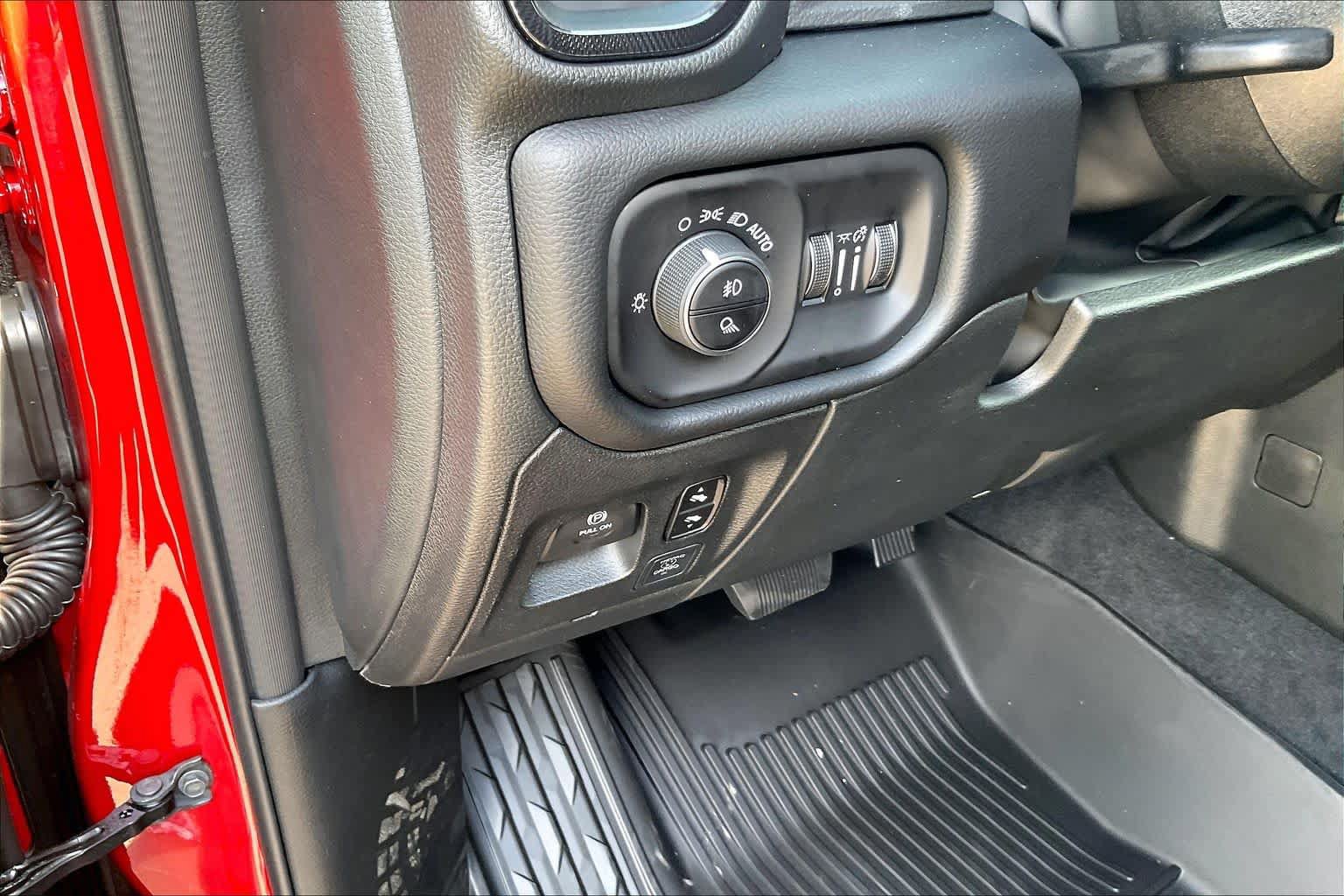 New 2027 RAM 1500 Rebel AWD/4WD image 18