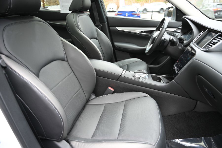 Used 2023 INFINITI QX50 Luxe AWD/4WD image 22