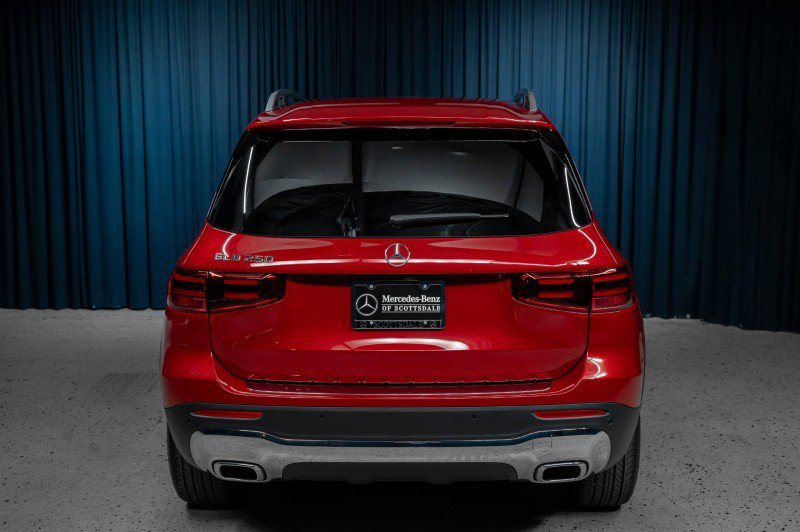 New 2026 Mercedes-Benz GLB 250 image 8
