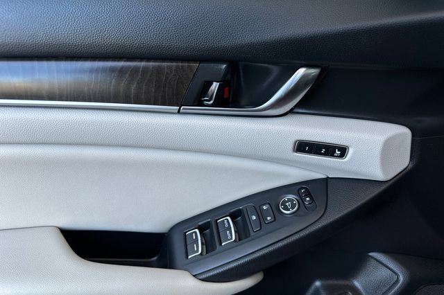 Used 2022 Honda Accord EX-L image 8