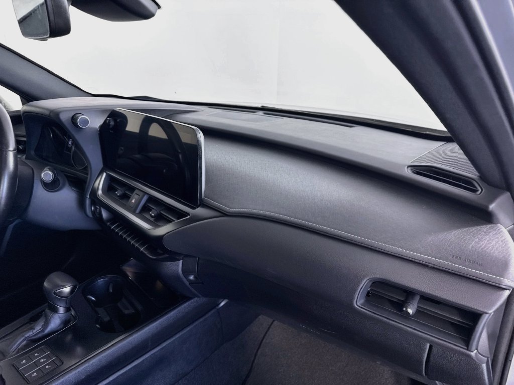 Used 2023 Lexus UX 250h AWD w/ Accessory Package (Z1) image 30