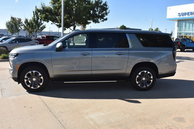 New 2026 Chevrolet Suburban LT w/ Comfort Package image 9