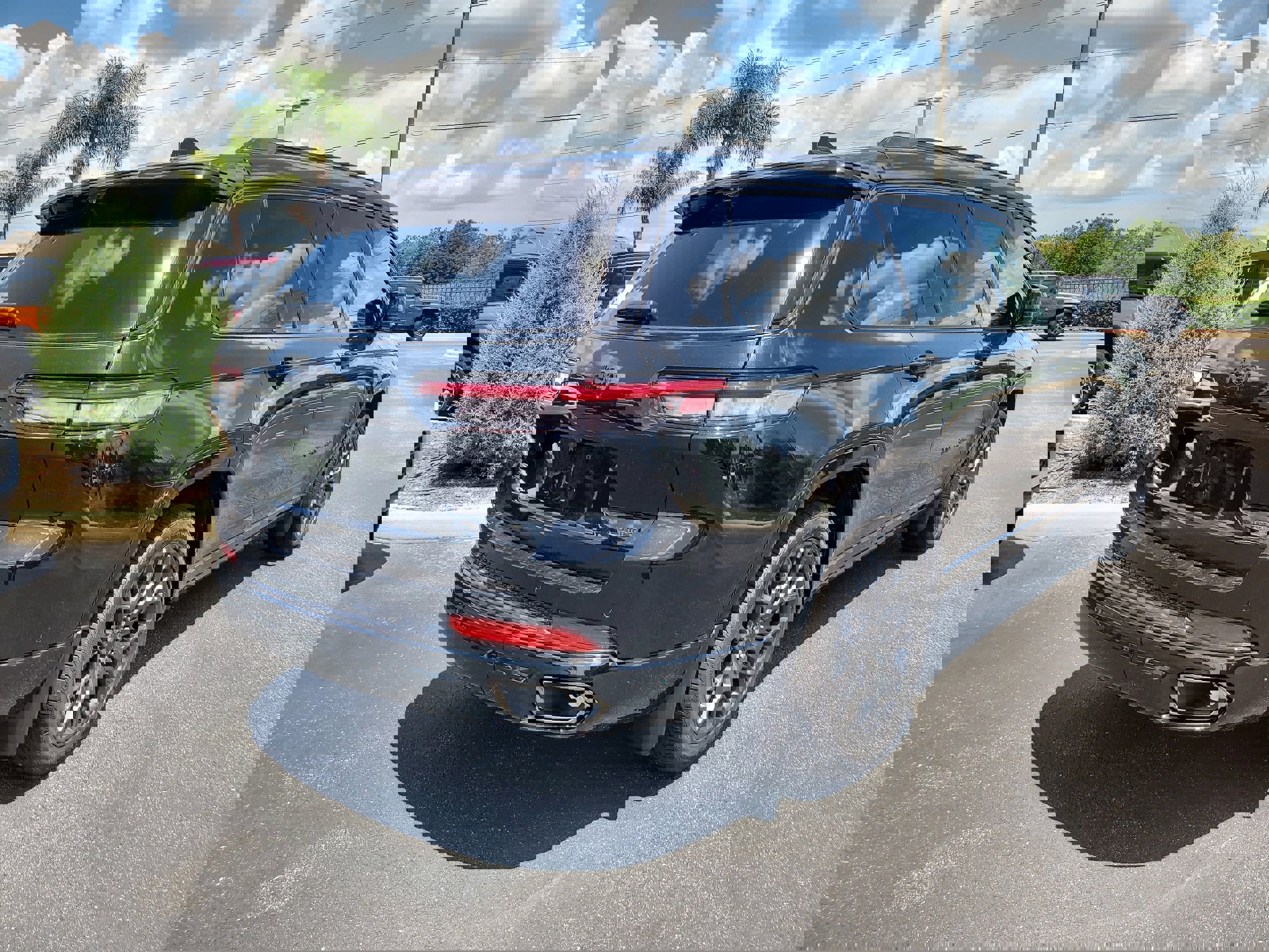 New 2025 Jeep Grand Cherokee L Summit image 6