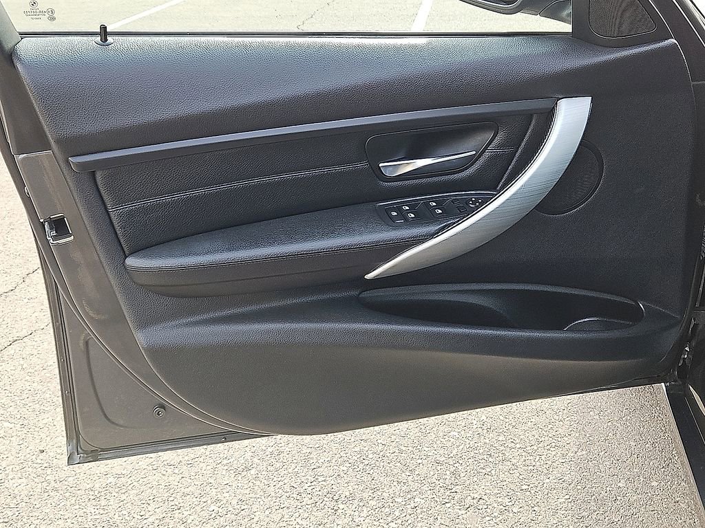 Used 2012 BMW 328i Sedan image 17