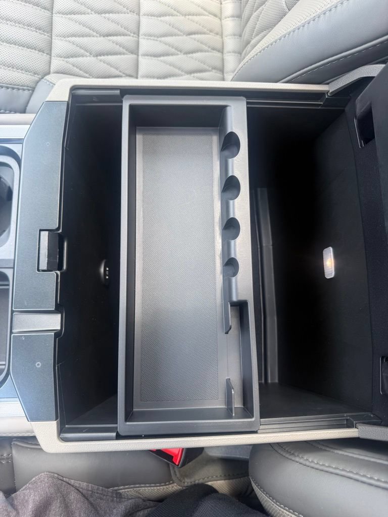 New 2026 Ford F250 Platinum w/ Platinum Plus Package AWD/4WD image 36