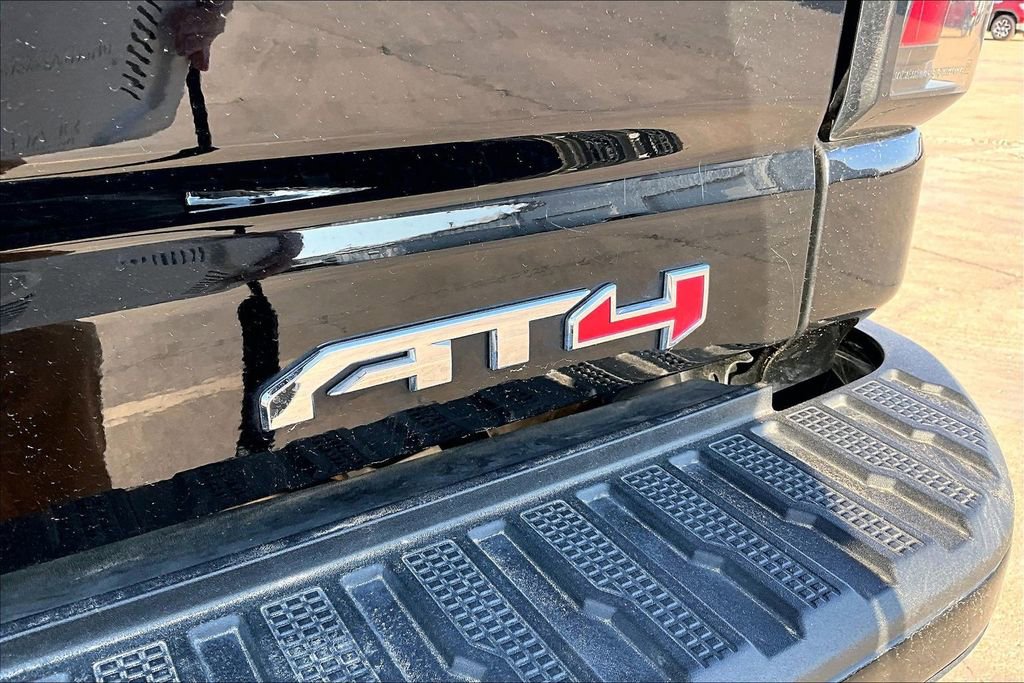Used 2024 GMC Sierra 2500 AT4 w/ AT4 Premium Plus Package AWD/4WD image 41