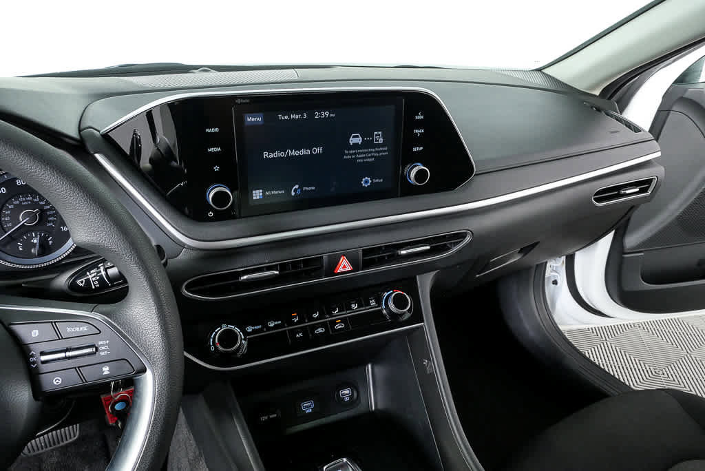 Certified 2023 Hyundai Sonata SE w/ Cargo Package image 12