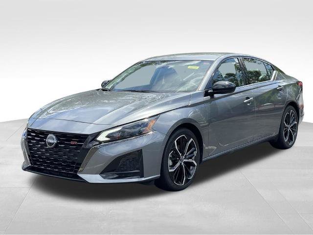 Certified 2023 Nissan Altima 2.5 SR AWD/4WD image 2