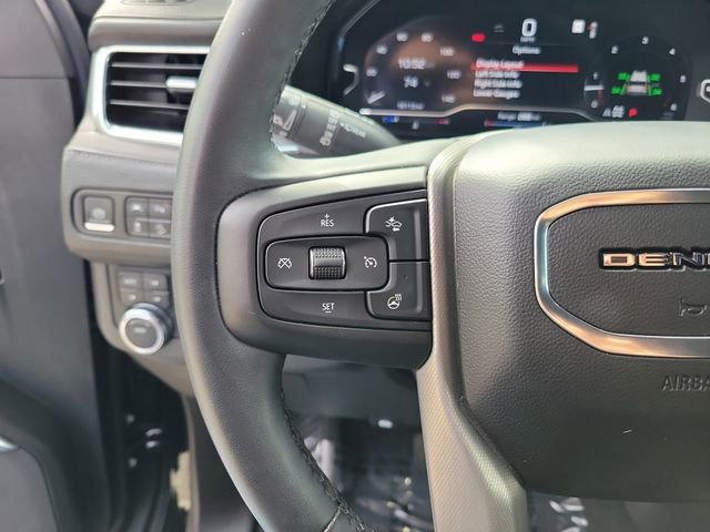Used 2023 GMC Yukon Denali AWD/4WD image 16