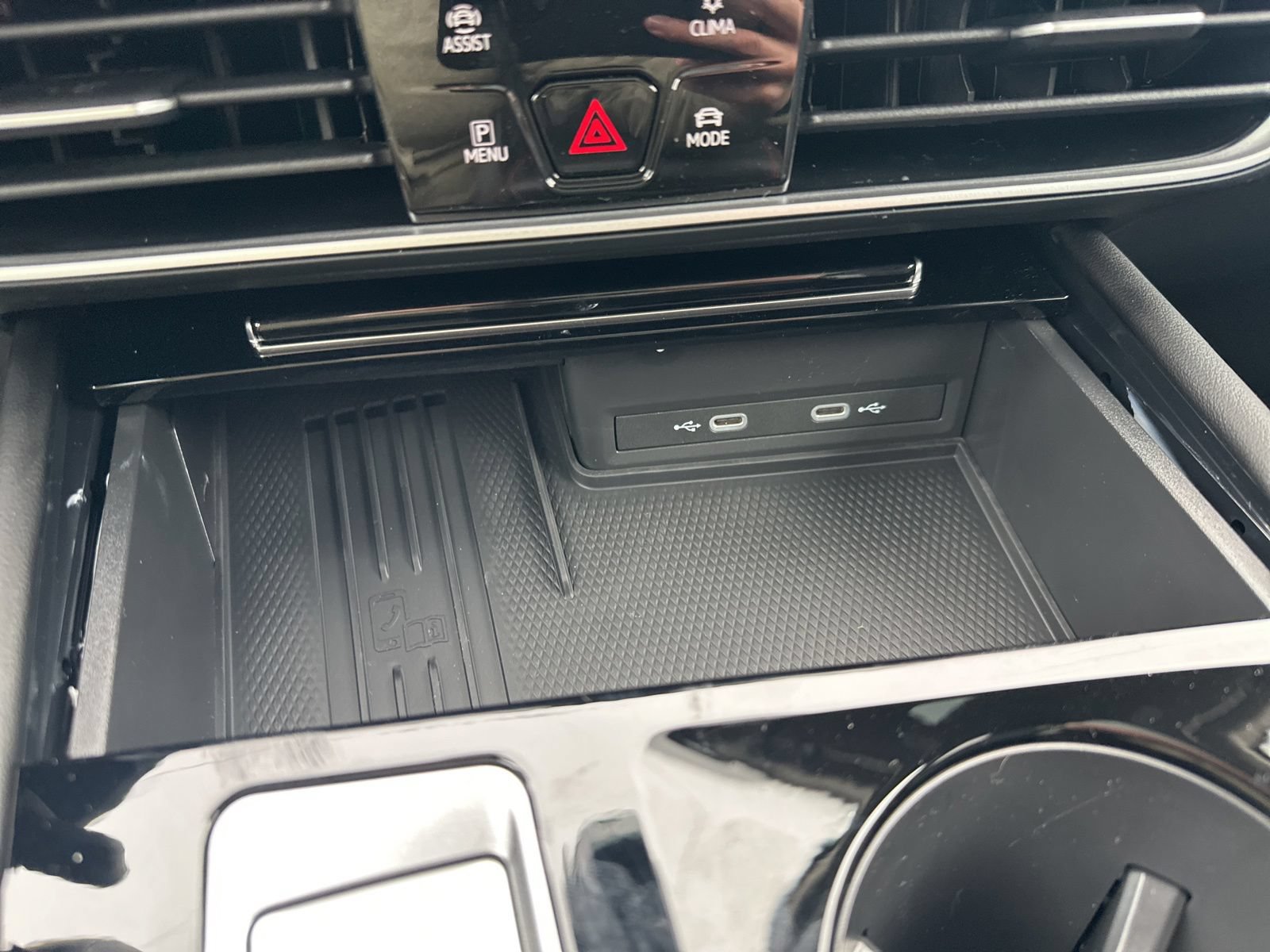 New 2026 Volkswagen Atlas Peak Edition AWD/4WD image 64