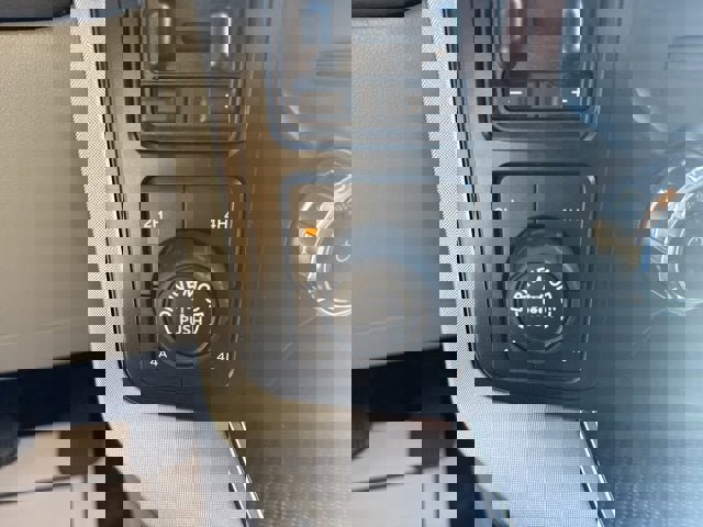 Used 2023 Ford F150 Limited image 27