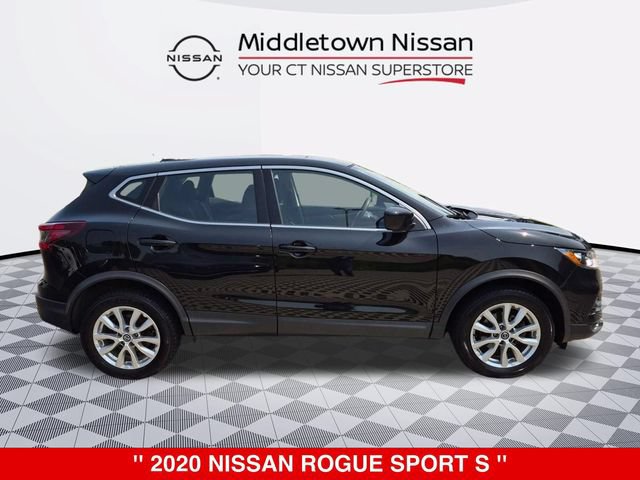 Used 2020 Nissan Rogue Sport S w/ Appearance Package AWD/4WD image 2
