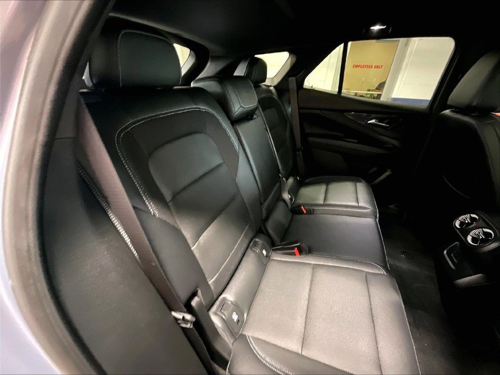 Used 2024 Chevrolet Blazer EV LT AWD/4WD image 16
