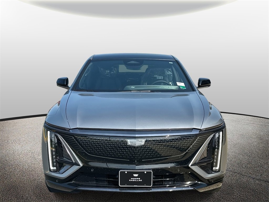 New 2025 Cadillac Lyriq Sport image 6