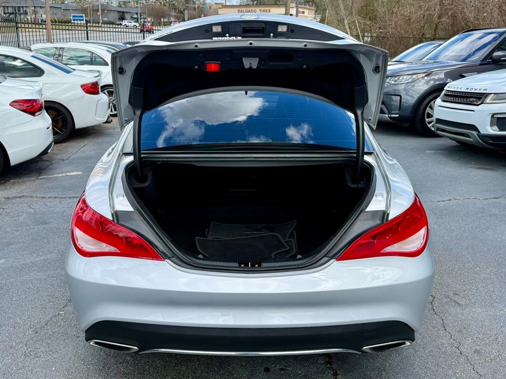 Used 2017 Mercedes-Benz CLA 250 4MATIC image 9