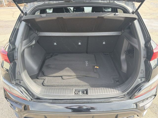 Used 2023 Hyundai Kona N Line image 23