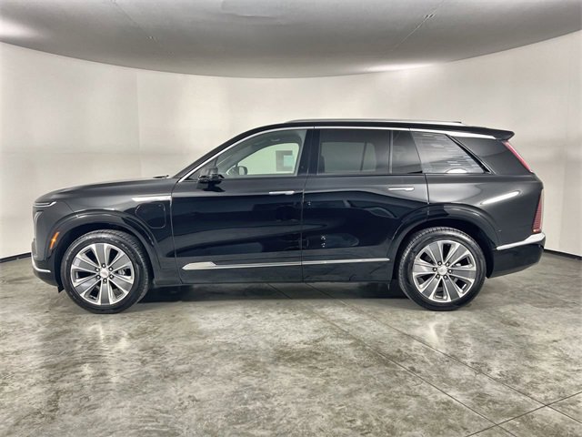 Used 2026 Cadillac Vistiq Luxury image 5