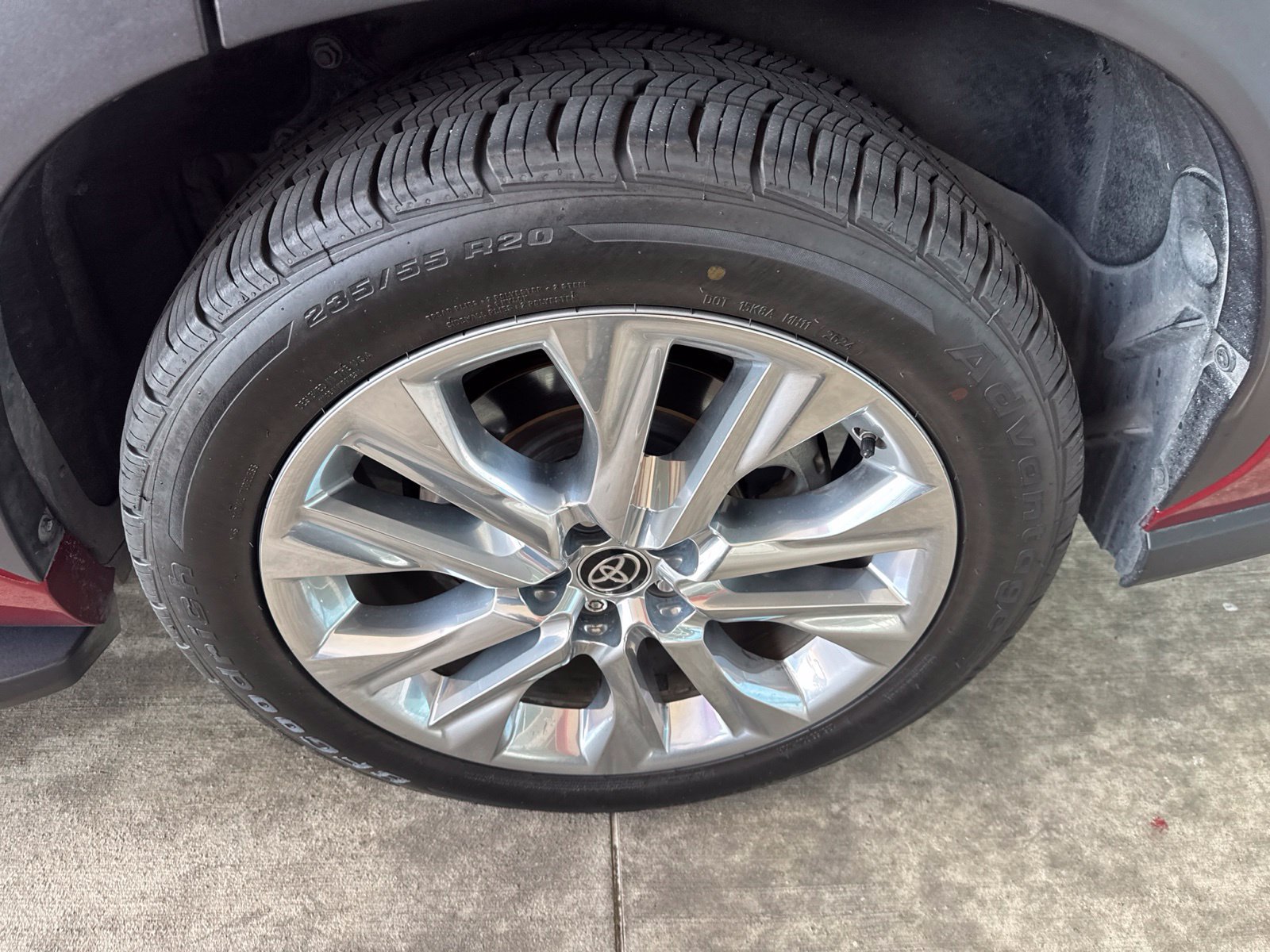 Used 2022 Toyota Highlander Limited FWD image 17