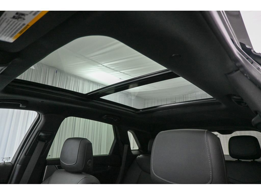 Certified 2024 Cadillac XT5 Premium Luxury image 11