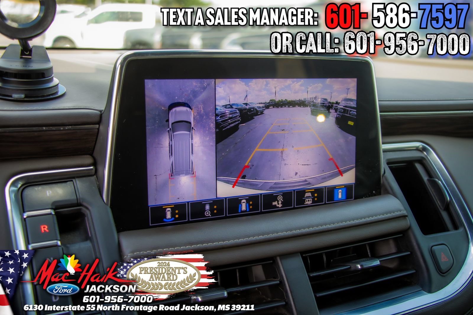 Used 2021 Chevrolet Tahoe Z71 w/ Luxury Package AWD/4WD image 16