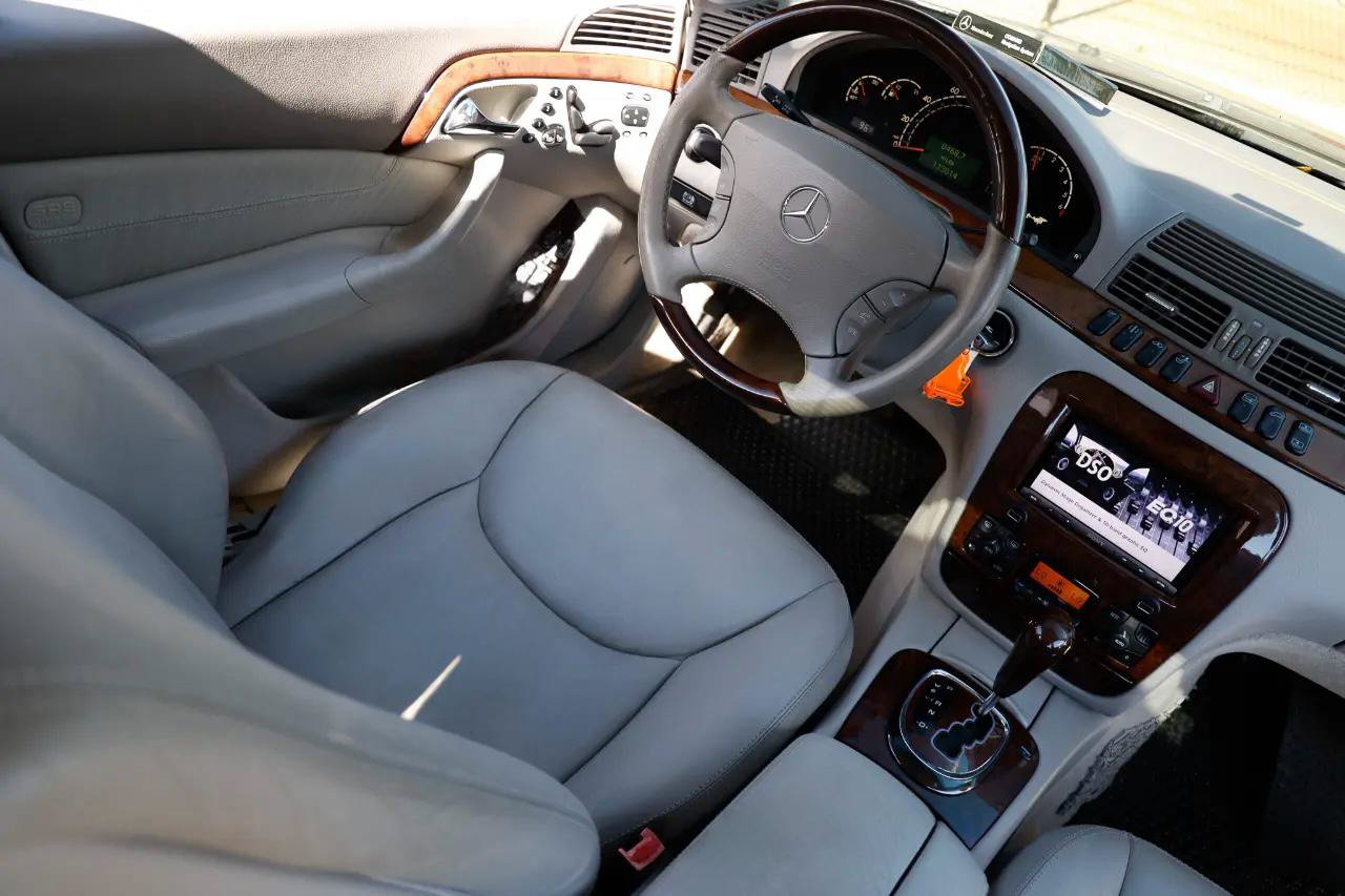 Used 2001 Mercedes-Benz S 500 image 20