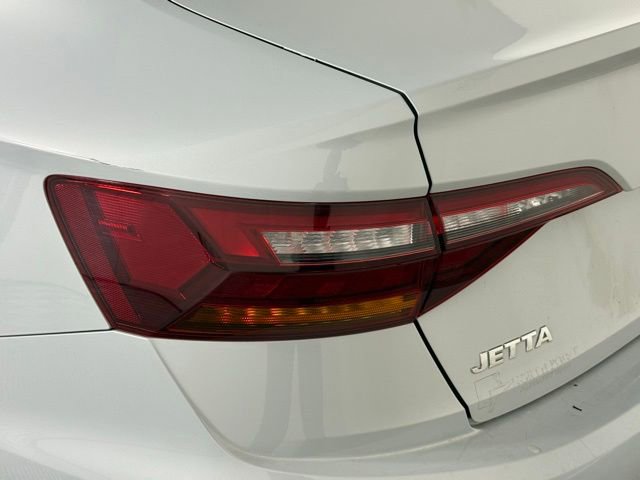 Used 2019 Volkswagen Jetta SEL FWD image 13