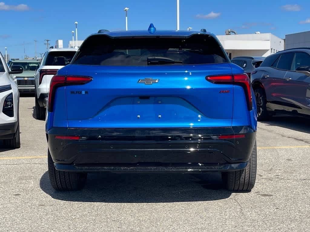 New 2025 Chevrolet Blazer EV RS RWD image 18