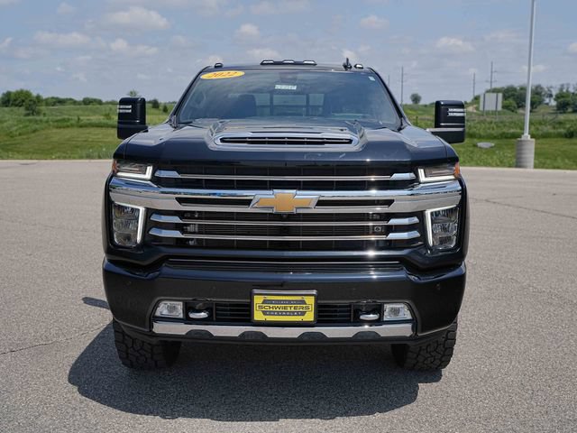 Used 2022 Chevrolet Silverado 2500 High Country w/ Z71 Off-Road Package AWD/4WD image 2