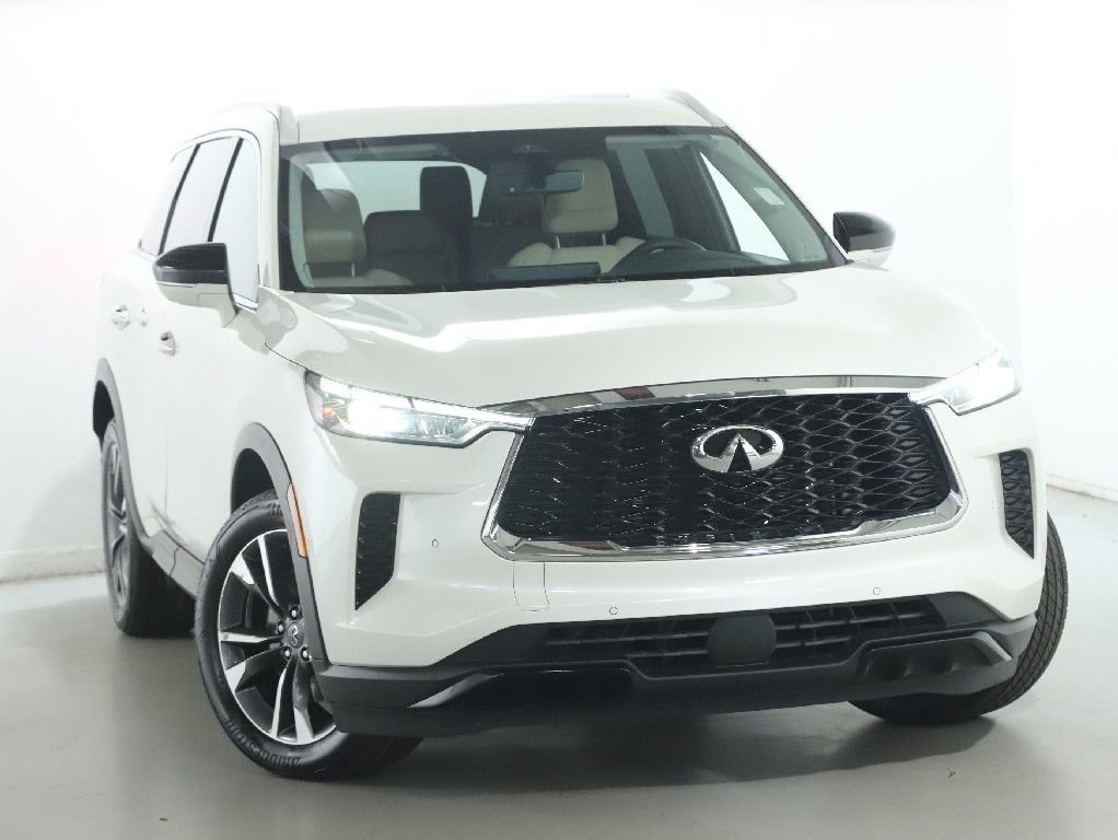 Used 2023 INFINITI QX60 Luxe w/ Performance Audio Package AWD/4WD image 8