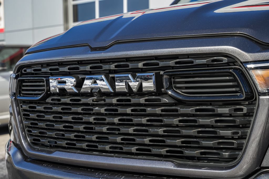 New 2026 RAM 1500 Big Horn AWD/4WD image 11