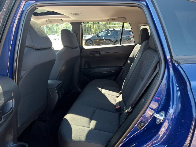 Certified 2022 Toyota Corolla Cross LE w/ Moonroof Package AWD/4WD image 6