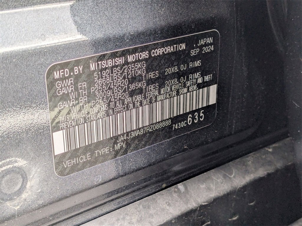 Used 2024 Mitsubishi Outlander SEL image 43