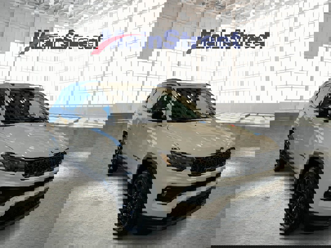 New 2026 Jeep Compass Latitude image 7