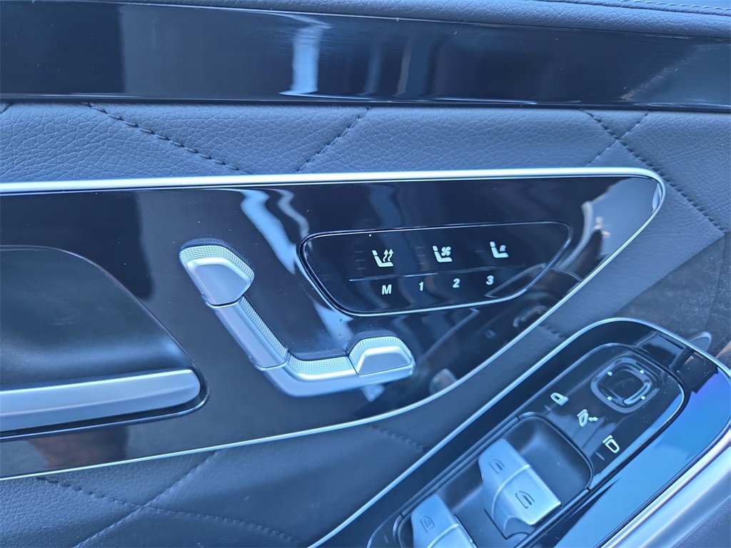 Certified 2022 Mercedes-Benz S 580 4MATIC Sedan image 11