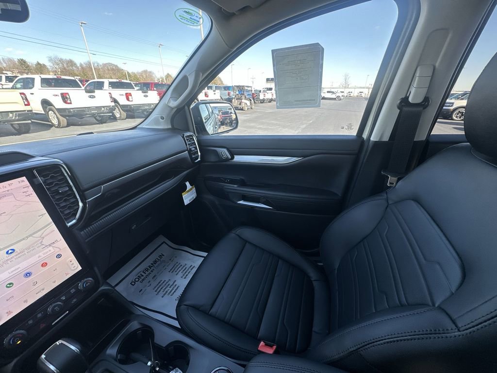 New 2025 Ford Ranger Lariat w/ FX4 Off-Road Package image 11