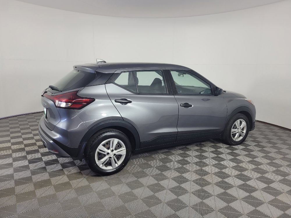 Used 2021 Nissan Kicks S FWD image 10