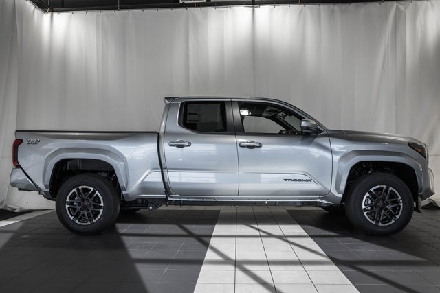 New 2026 Toyota Tacoma TRD Sport image 3